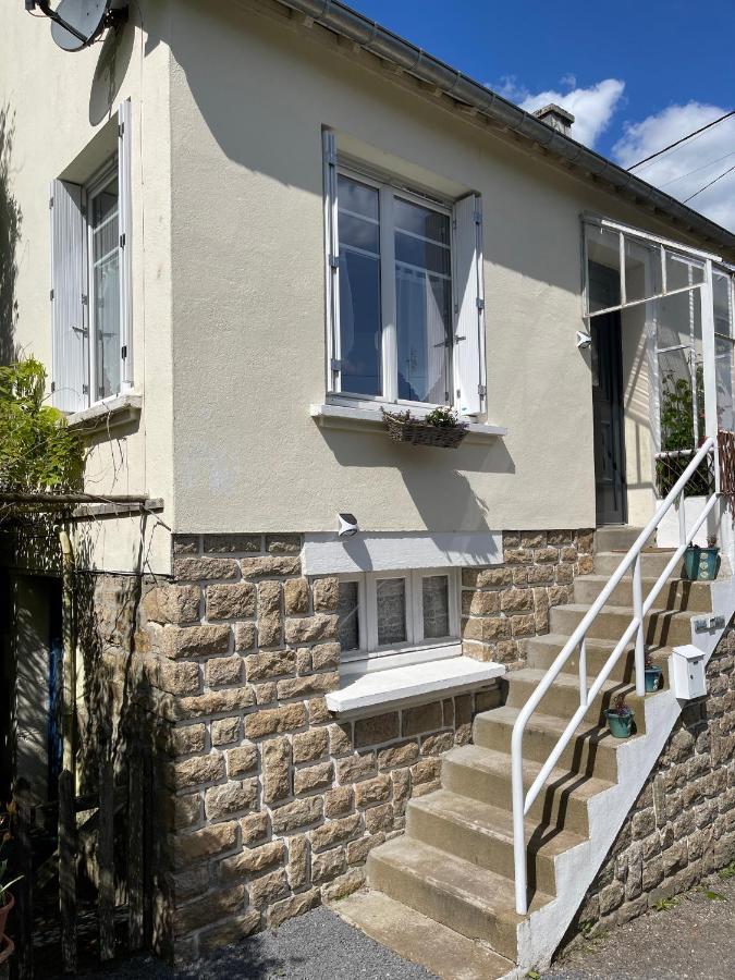 Maison Collinee Rostrenen Εξωτερικό φωτογραφία
